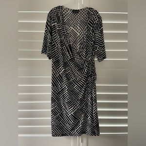 Women’s Connected Black and White Faux Wrap Dress Size 18W Plus